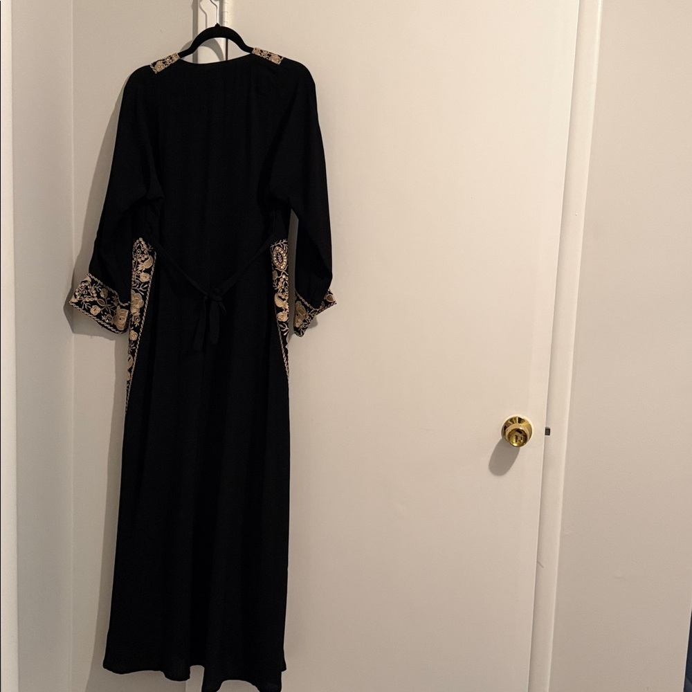 Middle Eastern Thobe - image 2